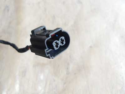 BMW 2 Pole 2 Wire Black Connector Plug w/ Pigtail 69319102